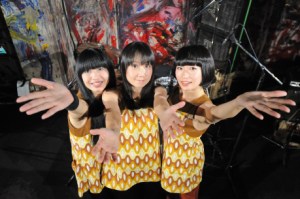 shonen_knife_yellow_april_2015