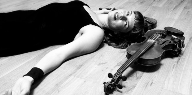 kathrynclaire_pressshot